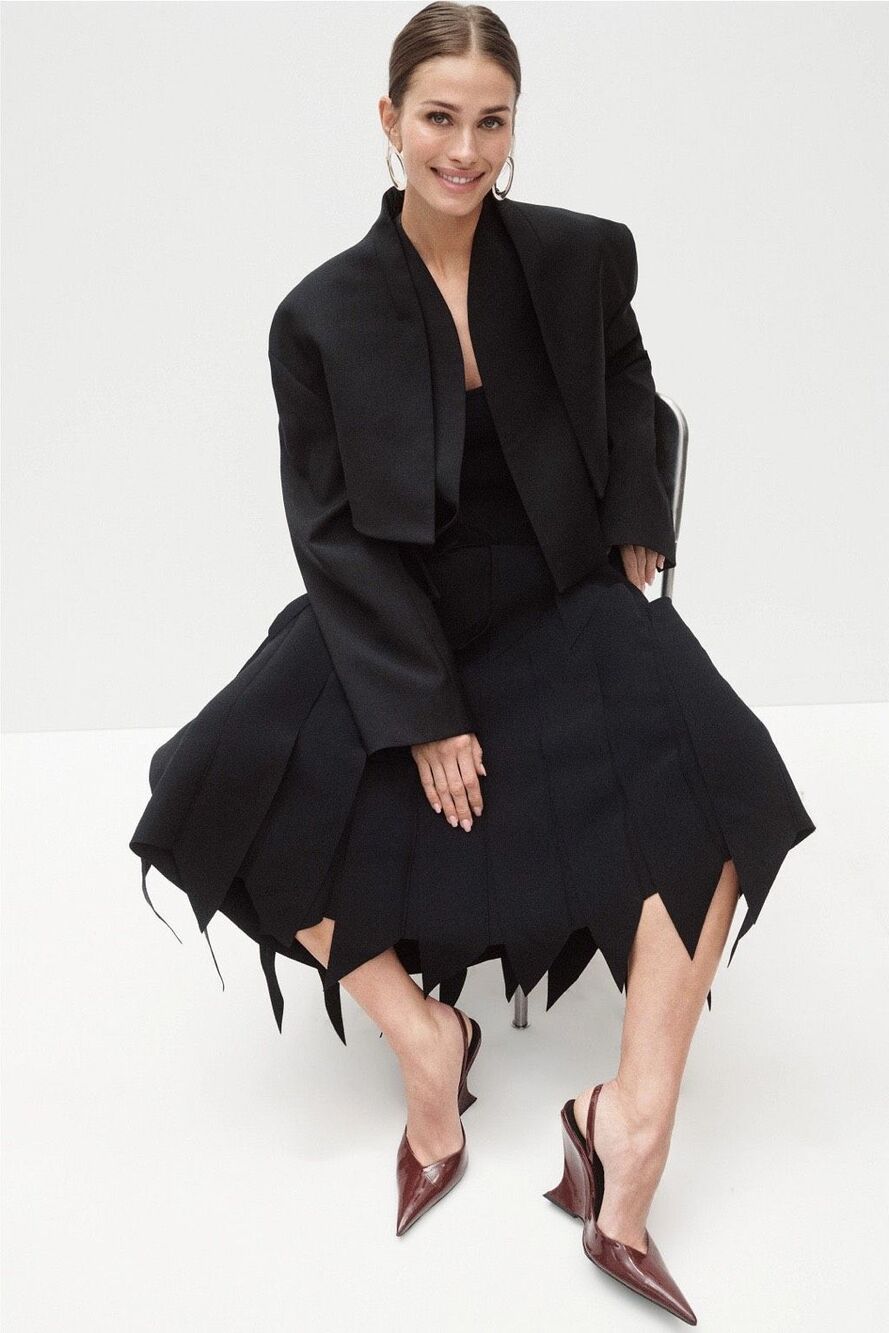 A.W.A.K.E. Mode Oversized Cropped Jacket in Black Size EU 36/ US 4 $1523